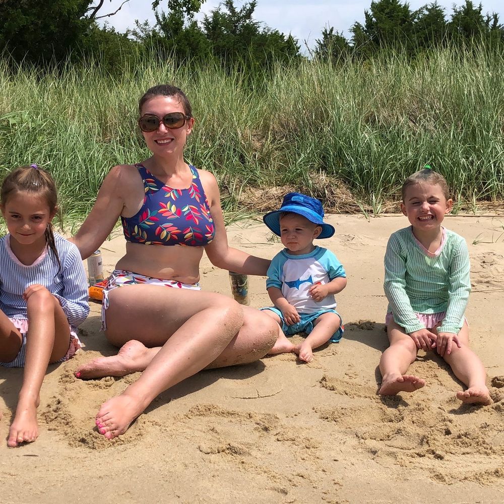 Meet your Posher, Elena